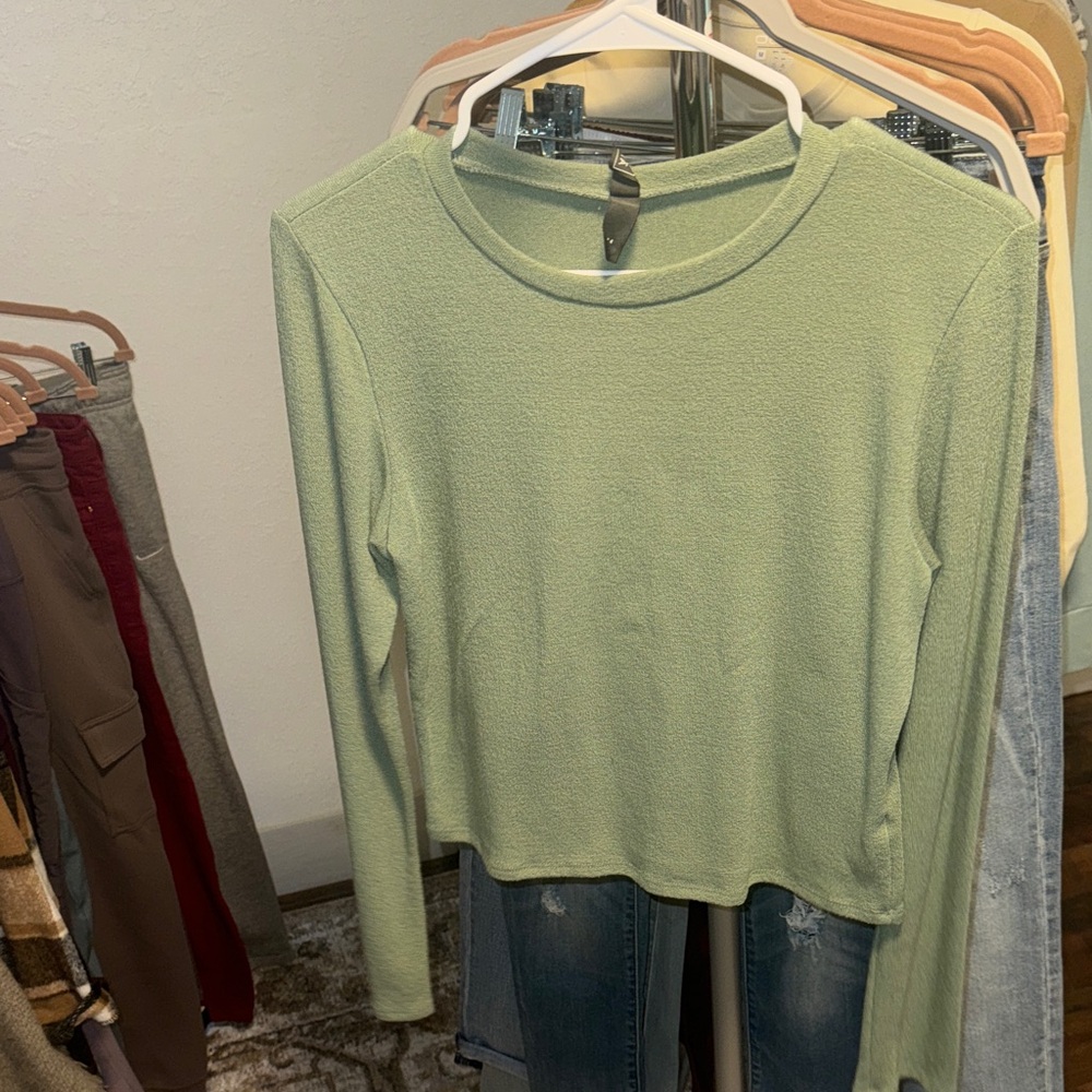 Alya Light Green Long Sleeve Blouse